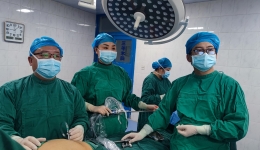 州中西医结合医院肝胆胰外二病区使用腹腔微创技术行双镜联合解决高龄冠心病患者胆道多发结石疾患痛苦