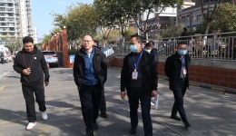中国工程院院士程京到州中西结合医院调研中彝医药工作